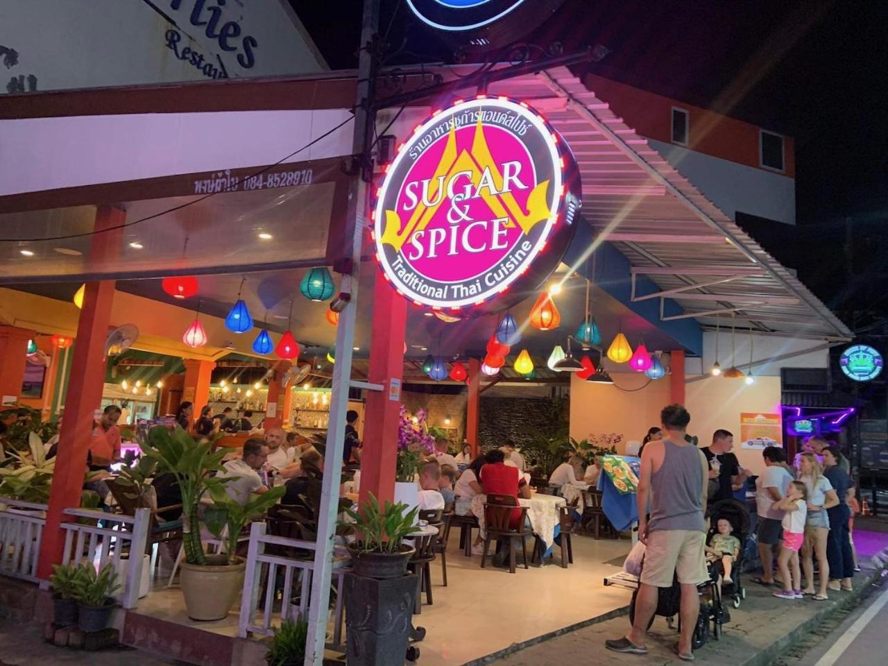 Sugar And Spice Inn Kata Beach  Eksteriør billede